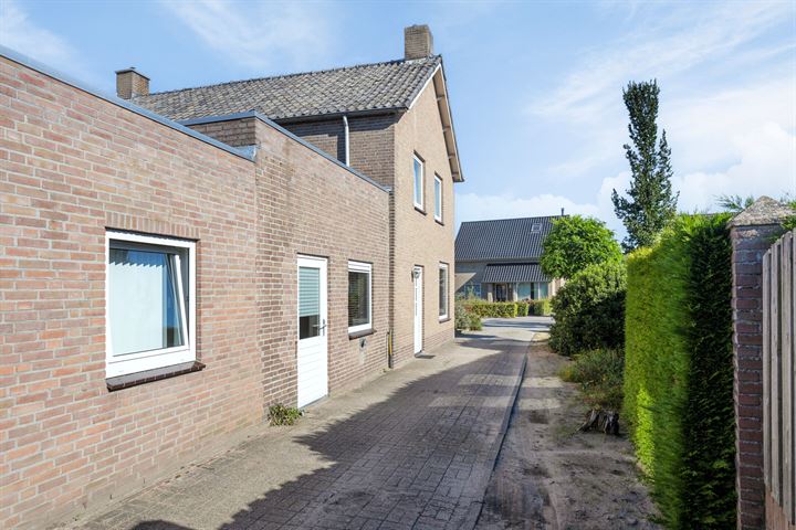 Bekijk foto 34 van Brugstraat 21