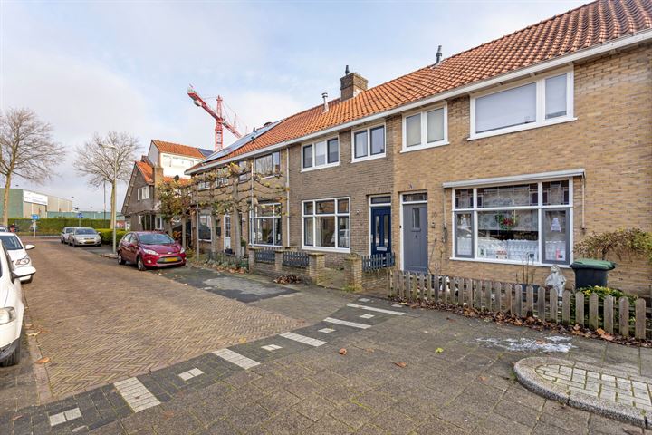 Bekijk foto 3 van Vechtstraat 8