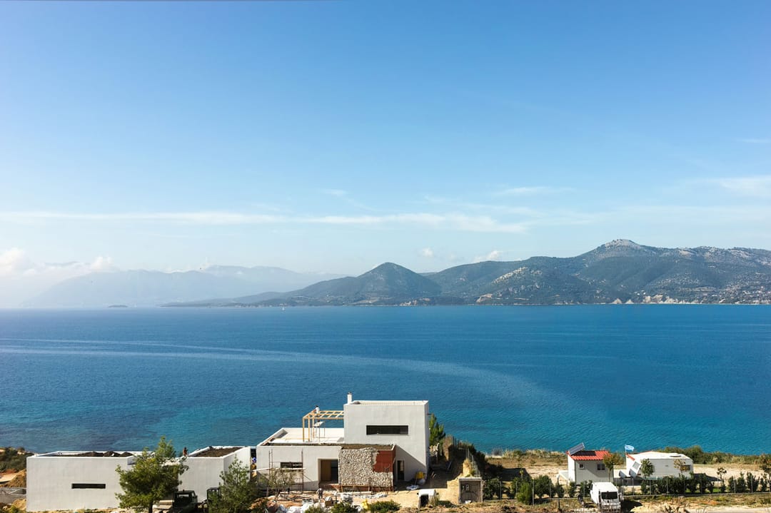 Photo 11 of Luxery Homes