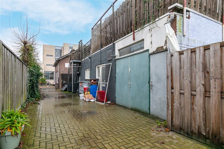 Bekijk foto 35 van Pastoor Kuypersstraat 22-A