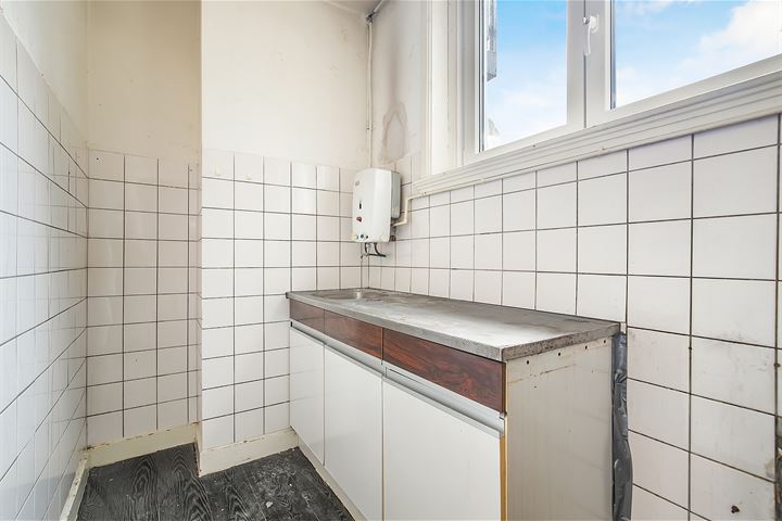 Bekijk foto 4 van Frans Bekkerstraat 66-B1