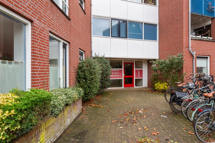 Bekijk foto 29 van Otterstraat 48