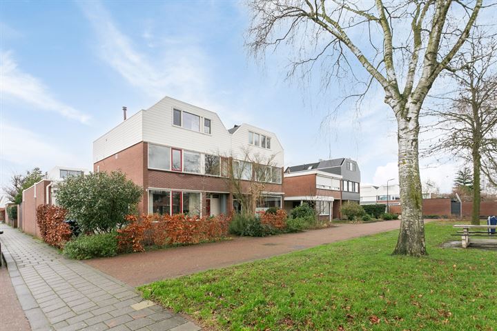 Bekijk foto 31 van Karel Ensinckstraat 22