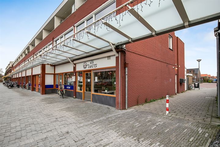 View photo 25 of Ruys de Beerenbrouckstraat 37