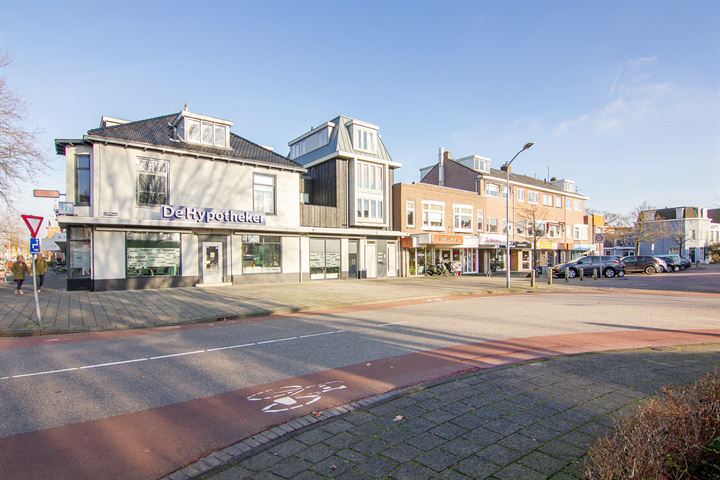 Bekijk foto 30 van Floresstraat 7-B