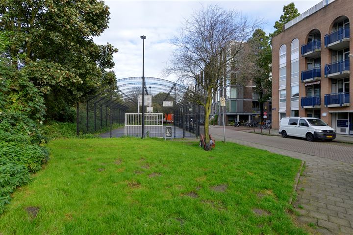 Bekijk foto 25 van Celebesstraat 22-A