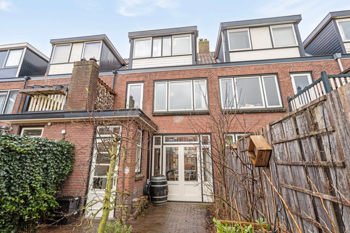 Bekijk foto 13 van Bakhuis Roozenboomstraat 32