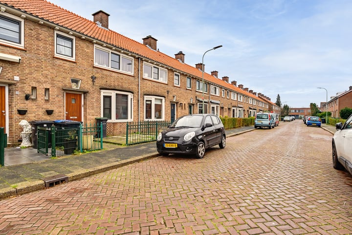 Bekijk foto 9 van Lodewijkstraat 18