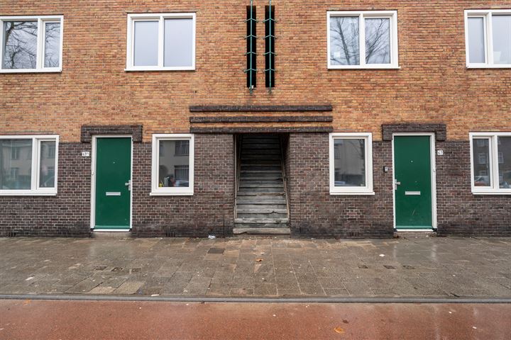 Bekijk foto 25 van Wouwermanstraat 69-A