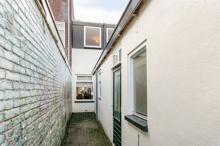 View photo 23 of Molenstraat 91