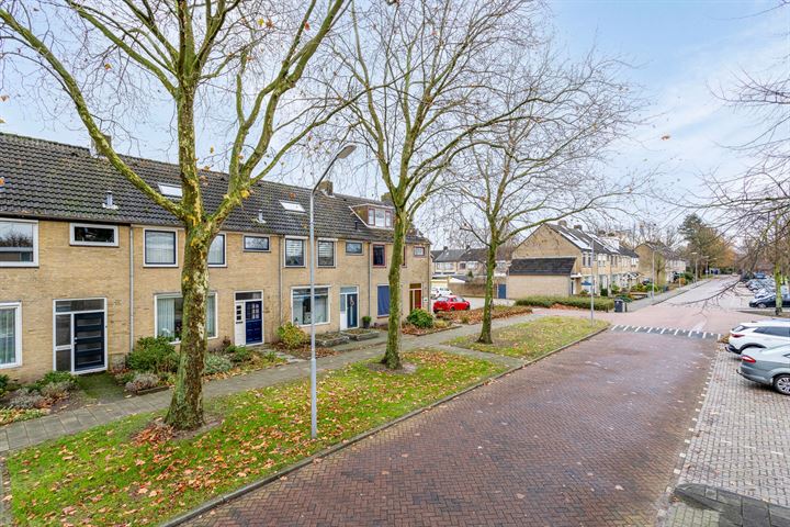 View photo 30 of Lignestraat 27