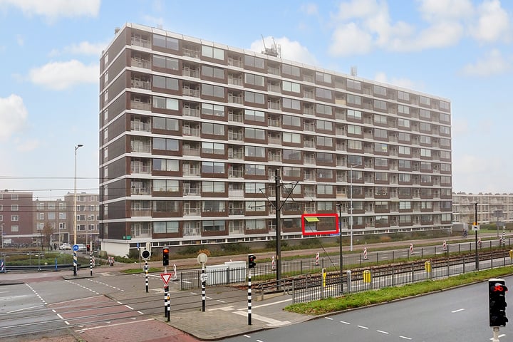 Bekijk foto 2 van Beneluxlaan 22