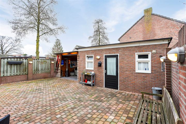 Bekijk foto 32 van Heistraat 31