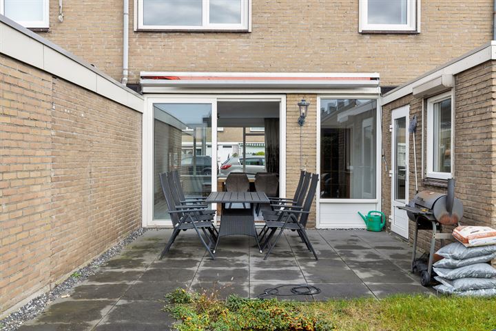 View photo 22 of Rijnstraat 453