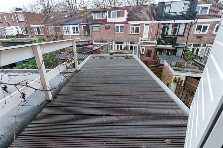 Bekijk foto 41 van Balderikstraat 70