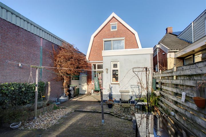 View photo 6 of Hoofdstraat 196