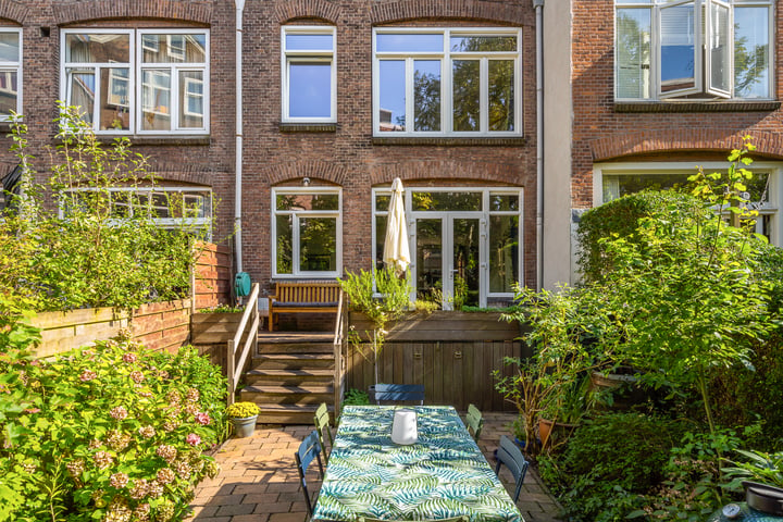 Bekijk foto 23 van Graaf Florisstraat 33-B