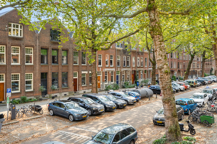 Bekijk foto 46 van Graaf Florisstraat 33-B