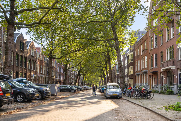 Bekijk foto 47 van Graaf Florisstraat 33-B