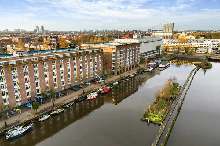 Bekijk foto 44 van Zeeburgerkade 252