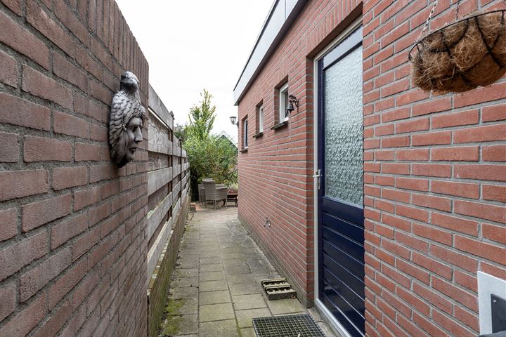 Bekijk foto 31 van Oostwijkstraat 85