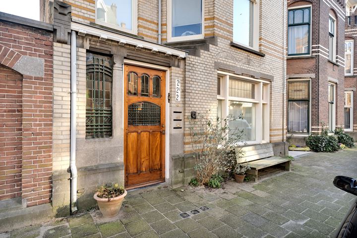 Bekijk foto 4 van Nicolaïstraat 2-B