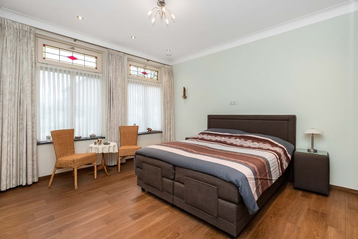 Foto 10 van Irenestraat 13