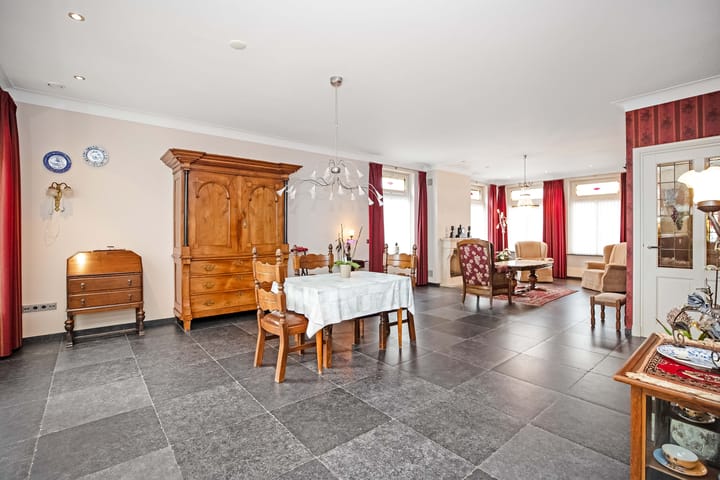 Foto 15 van Irenestraat 13