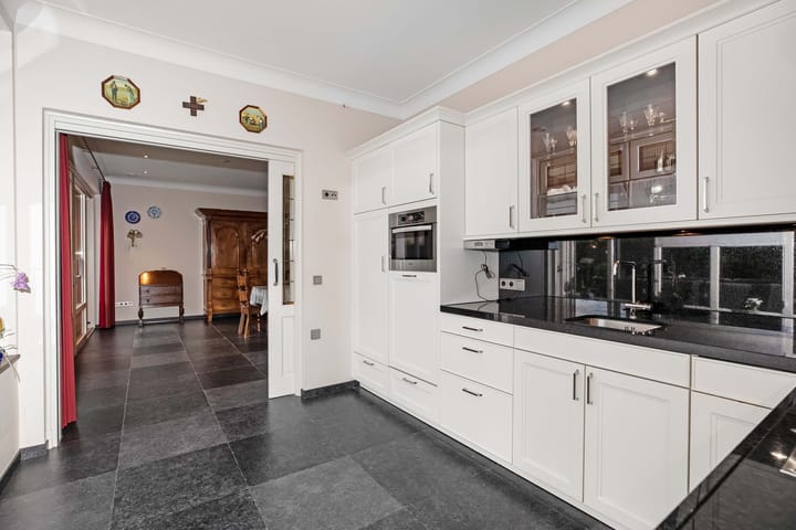 Foto 19 van Irenestraat 13