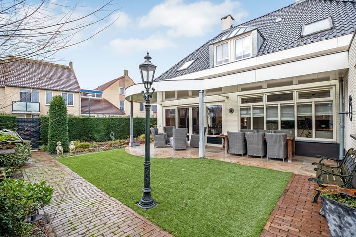 Foto 29 van Irenestraat 13