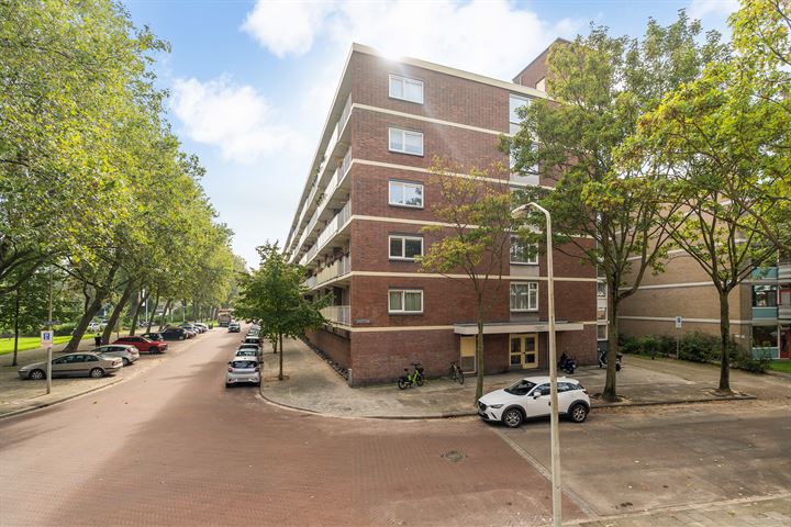 Bekijk foto 27 van Uitgeeststraat 46