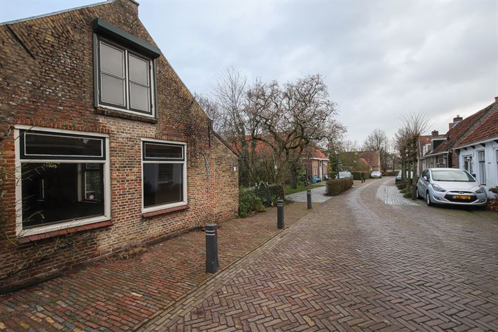 Bekijk foto 33 van Jachthuisstraat 9