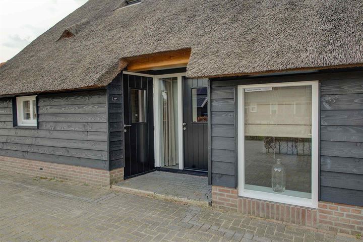 View photo 2 of Oude Rijksweg 219-B