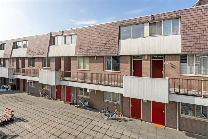 Bekijk foto 17 van Kapelstraat 64