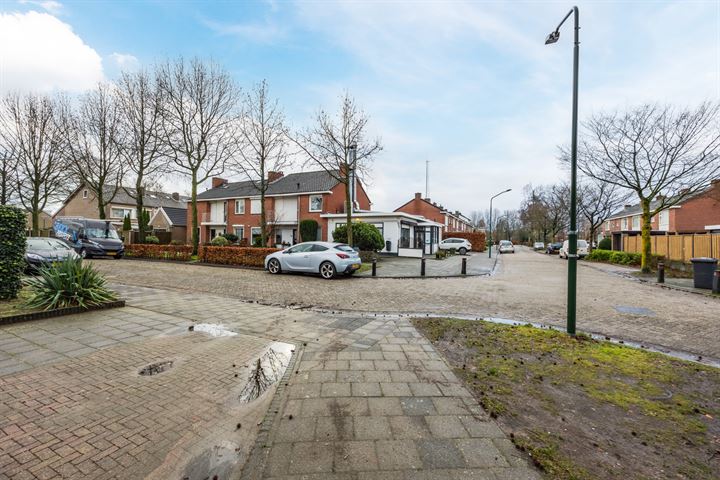 Bekijk foto 44 van Graaf Arnulfstraat 10