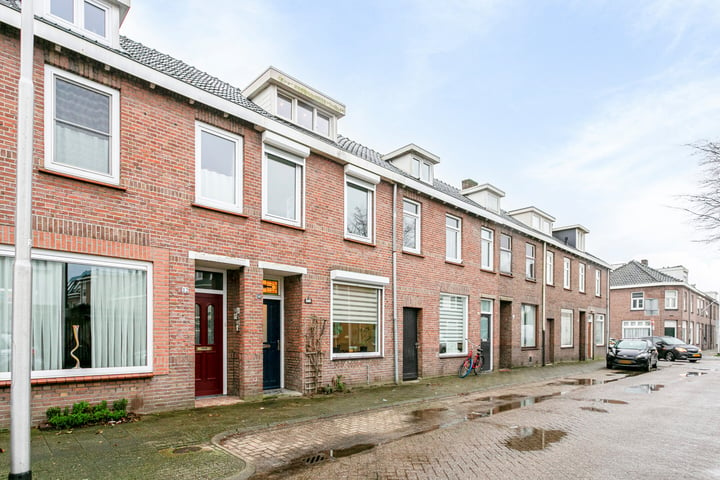 Bekijk foto 31 van Leo XIII-straat 14