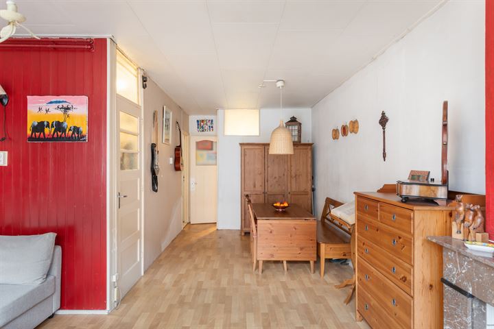 View photo 12 of Borgesiusstraat 15-B