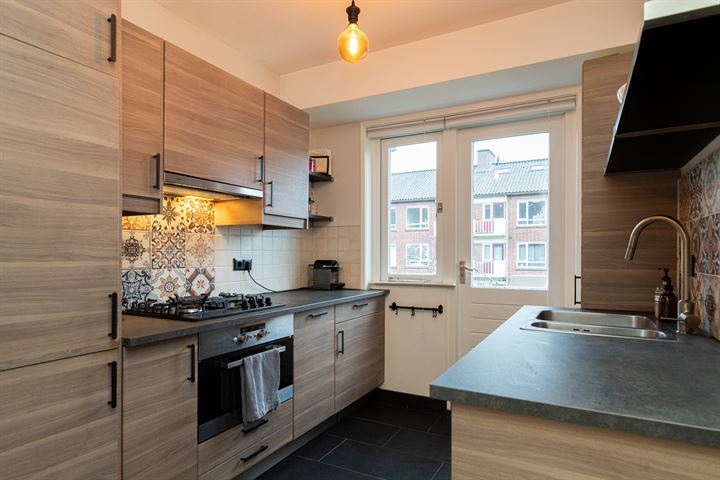 Bekijk foto 4 van Verbeetenstraat 73-B