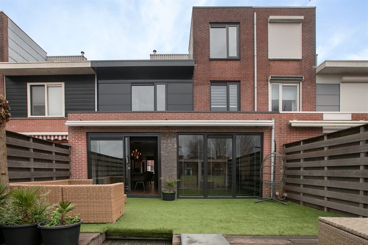 View photo 51 of Tigrisstraat 61