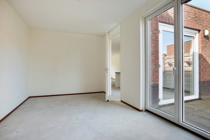 Bekijk foto 15 van Navarrastraat 32