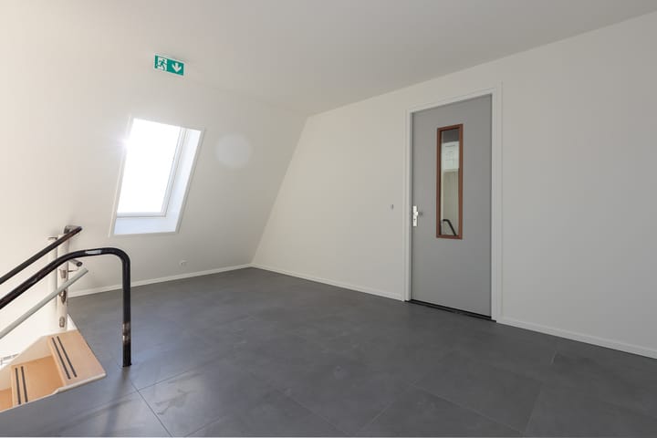 Photo 27 of Wheme 2-D