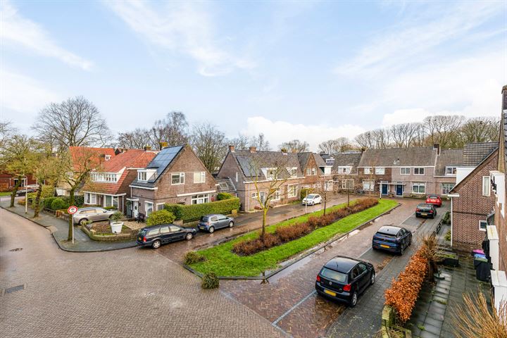 Bekijk foto 35 van Lijsterstraat 86