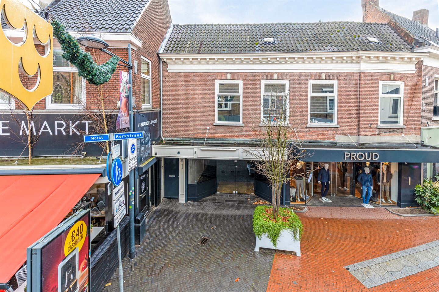 Bekijk foto 1 van Kerkstraat 1