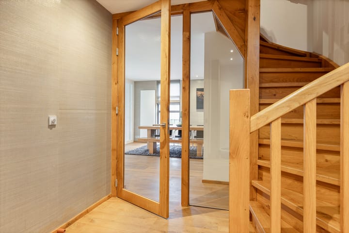 Foto 8 van Kaarsenmaker 12