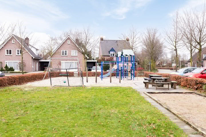 Foto 71 van Kaarsenmaker 12