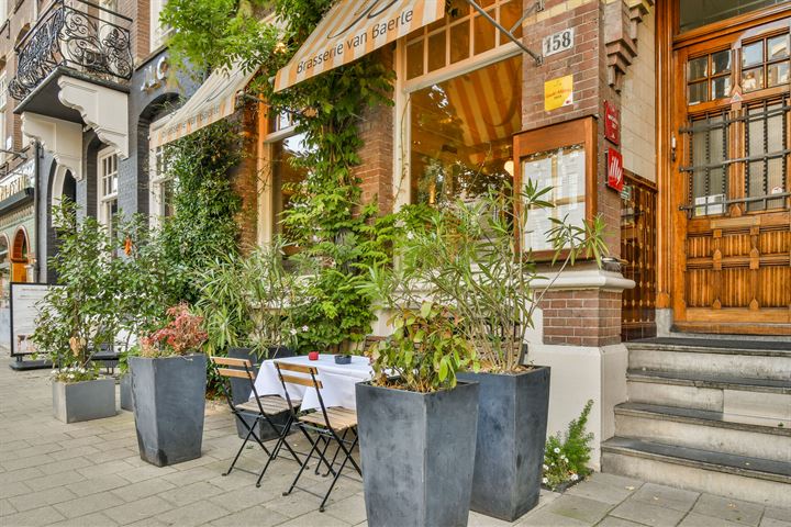 Bekijk foto 32 van Van Baerlestraat 91-4