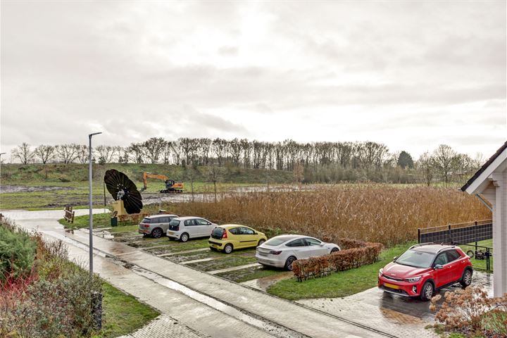 Bekijk foto 37 van Klaassenhof 10