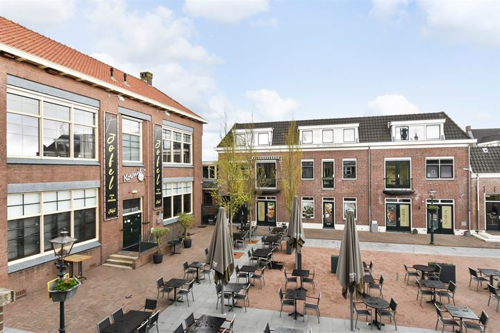 View photo 2 of Dorpsstraat 118-D