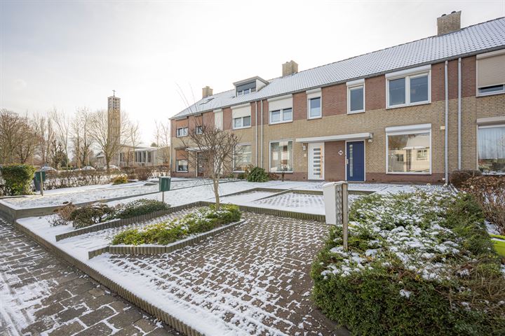 View photo 25 of Heerlerbaan 86