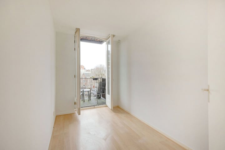 View photo 7 of Marnixstraat 75--C